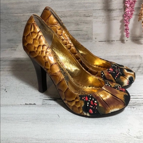 naughty monkey Shoes - Naughty Monkey Heels size 8.5-